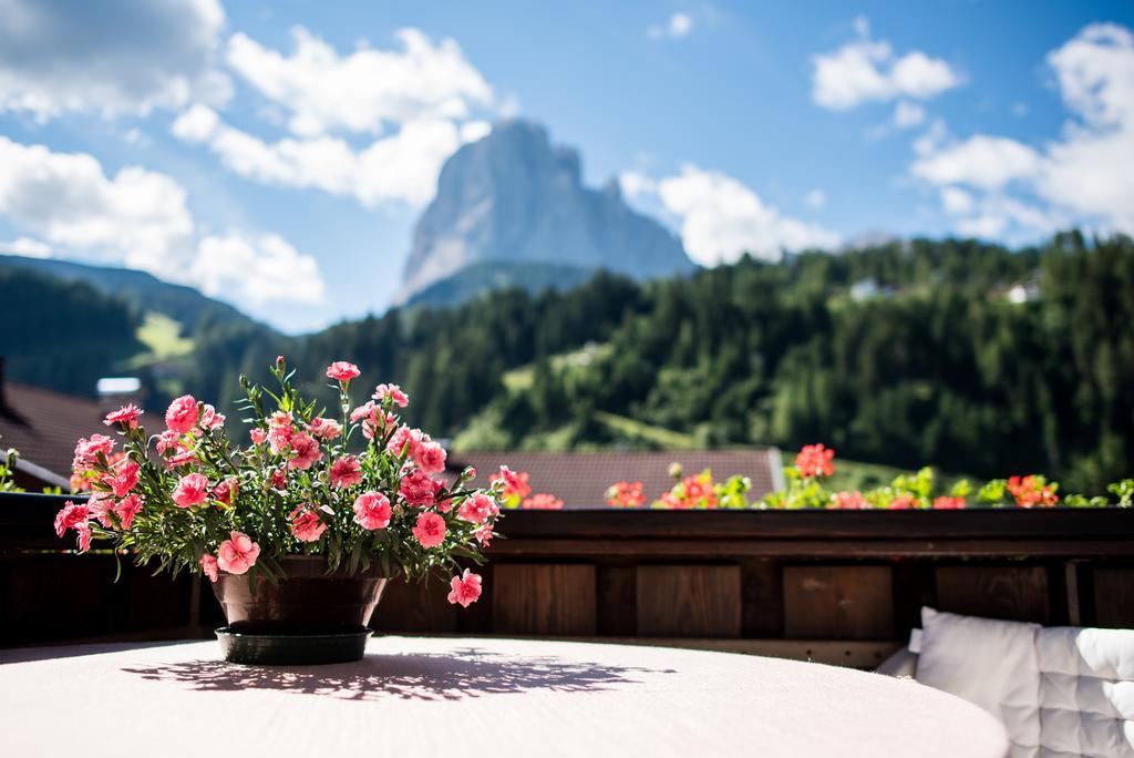 Garni Le Chalet Santa Cristina Val Gardena Екстериор снимка
