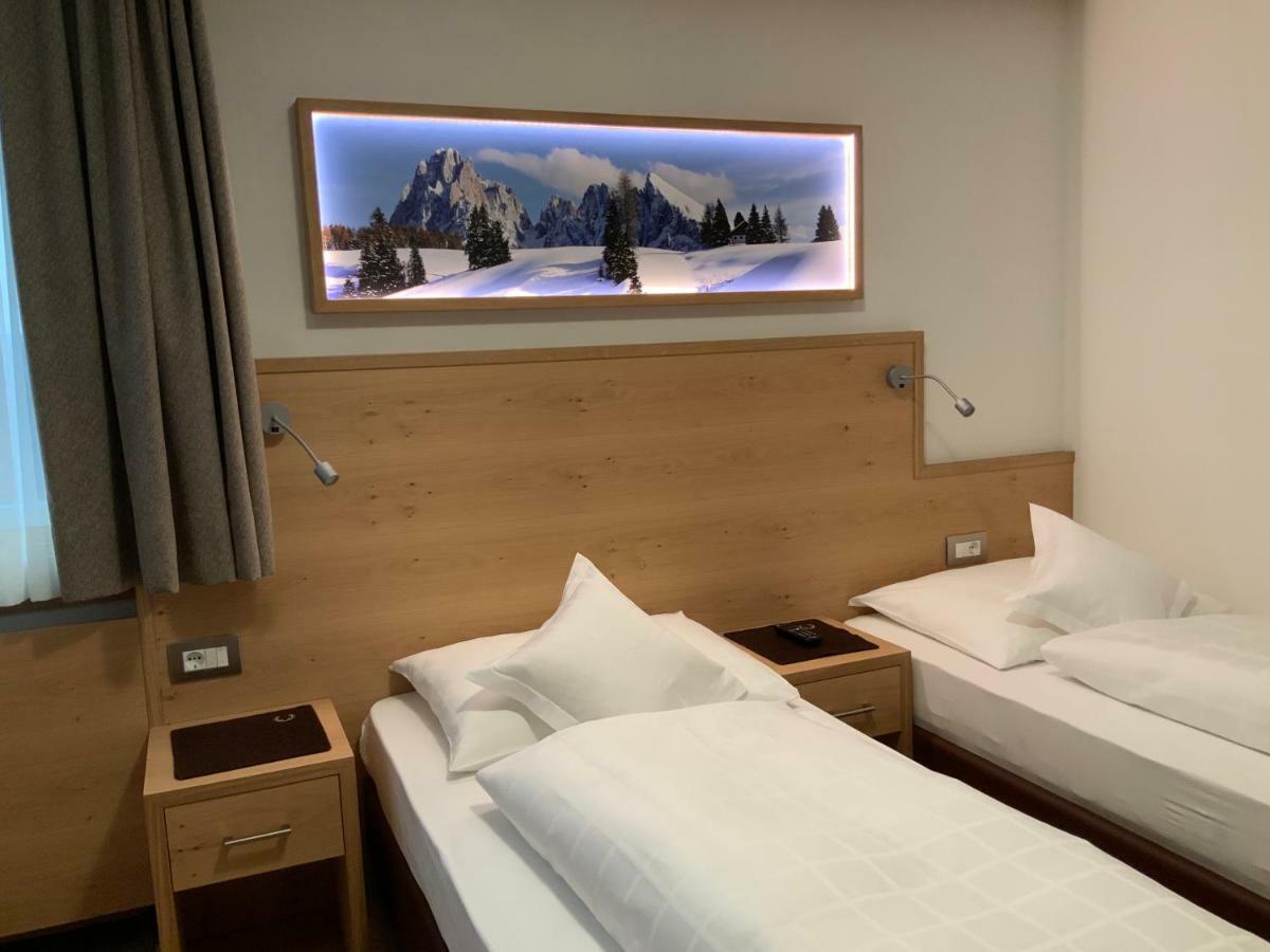 Garni Le Chalet Santa Cristina Val Gardena Екстериор снимка